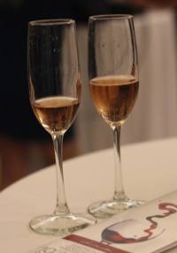 champagne flutes