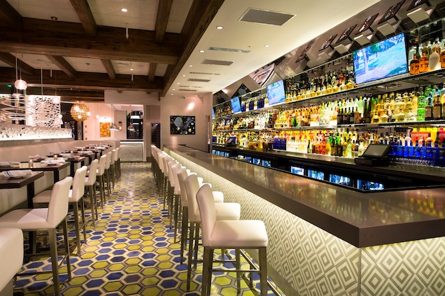 Apeiro Kitchen & Bar Launches a Daily Happy Hour